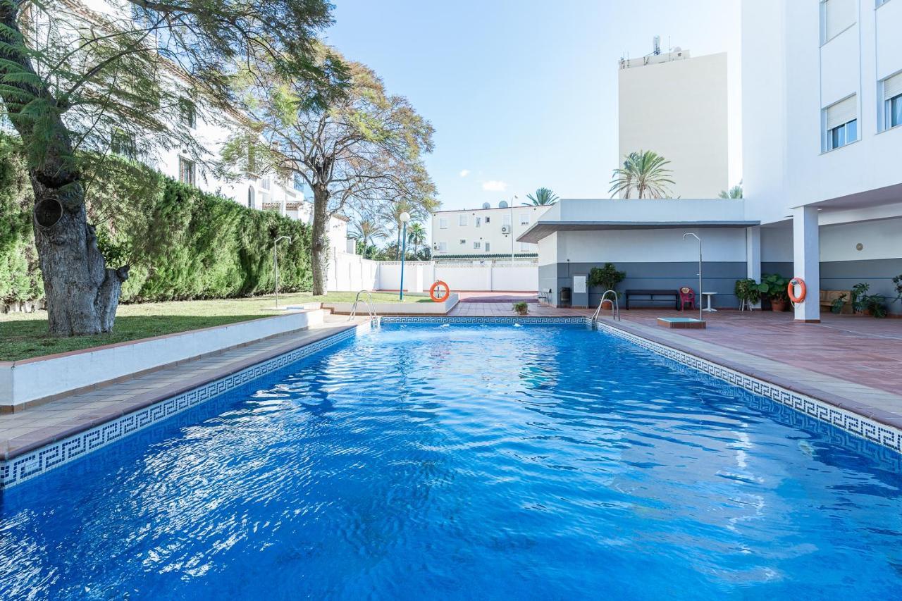 Monko Las Palmeras Torremolinos Exterior photo